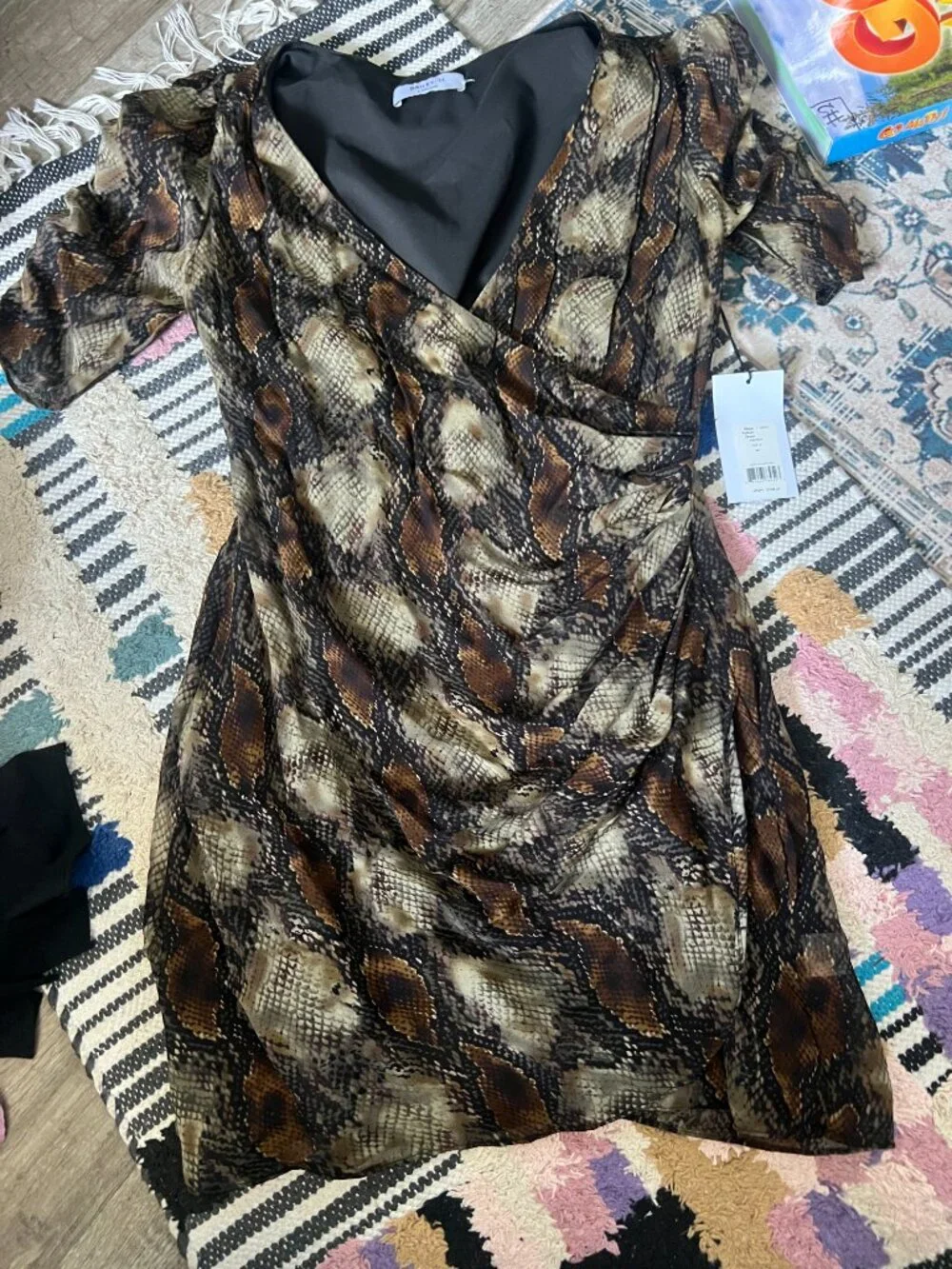 NWT Bailey44 Maya Faux Wrap Dress size 6‎